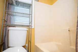 66 S Wheatland Ave, Columbus, OH 43204 - Photo 25