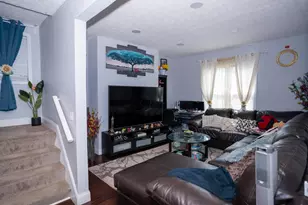 66 S Wheatland Ave, Columbus, OH 43204 - Photo 5