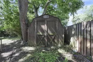 141 W Waterloo St, Canal Winchester, OH 43110 - Photo 37