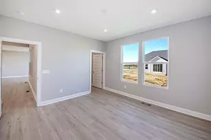 9561 Bur Oak Dr, Plain City, OH 43064 - Photo 13