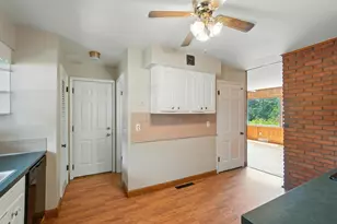 899 Meadowview Dr, Columbus, OH 43224 - Photo 23