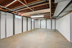 899 Meadowview Dr, Columbus, OH 43224 - Photo 61