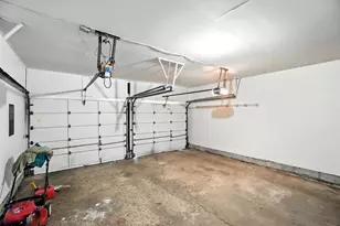 899 Meadowview Dr, Columbus, OH 43224 - Photo 47