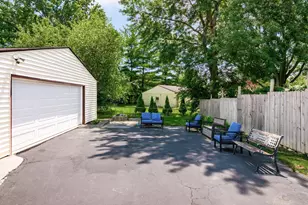 2197 Bayfield Dr, Columbus, OH 43229 - Photo 27