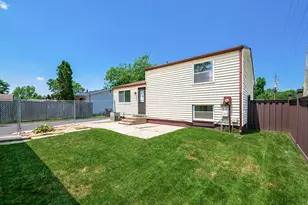 2197 Bayfield Dr, Columbus, OH 43229 - Photo 33