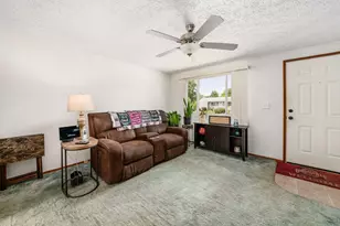 2197 Bayfield Dr, Columbus, OH 43229 - Photo 3