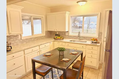 4052 Ural Avenue, Columbus, OH 43213 - Photo 9