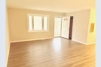 4052 Ural Avenue, Columbus, OH 43213 - Photo 3