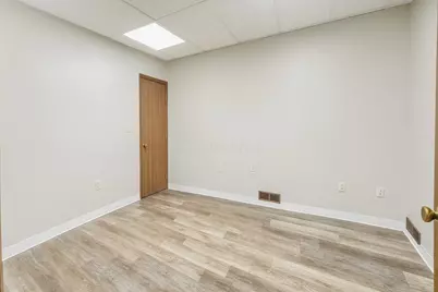 5340 E Main Street #203, Columbus, OH 43213 - Photo 3