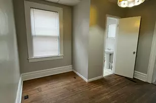 2395 Summit St, Columbus, OH 43202 - Photo 11