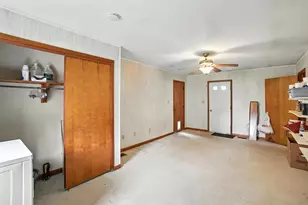 24 W High St, Jeffersonville, OH 43128 - Photo 15