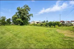 24 W High St, Jeffersonville, OH 43128 - Photo 27