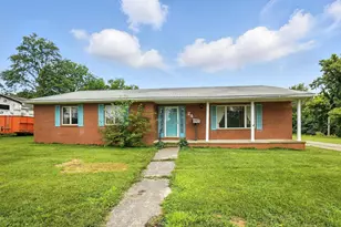 24 W High St, Jeffersonville, OH 43128 - Photo 1