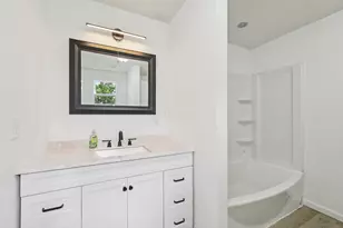 3573 S Champion Ave, Columbus, OH 43207 - Photo 19