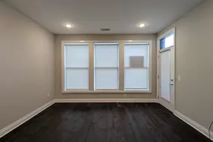 751 N 6th St, Columbus, OH 43215 - Photo 3