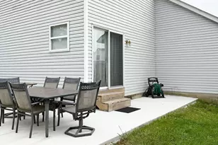 5052 Bressler Dr, Hilliard, OH 43026 - Photo 3