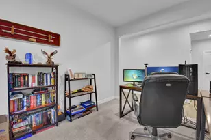 2170 Schmidt Dr N, Dayton, OH 45434 - Photo 7