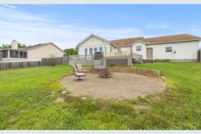 180 Jefferson Ridge Drive, Pataskala, OH 43062 - Photo 5