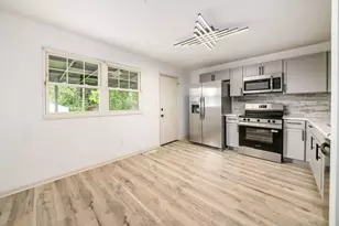 3735 Christie Rd W, Columbus, OH 43207 - Photo 13