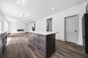 3767 Aberdeen Ave, Columbus, OH 43219 - Photo 11