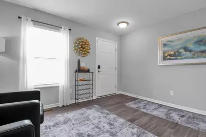 215 Mannaseh Drive W, Granville, OH 43023 - Photo 9