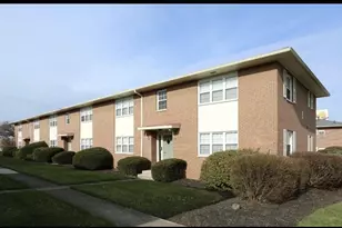 1813 Kenny Rd, Columbus, OH 43212 - Photo 1