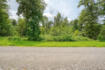 8245 Royalton Road SW, Lancaster, OH 43130 - Photo 7