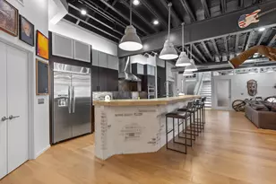 17 W 3rd Ave, Columbus, OH 43201 - Photo 7