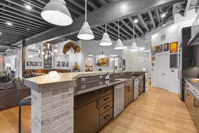 17 W 3rd Avenue #213, Columbus, OH 43201 - Photo 9