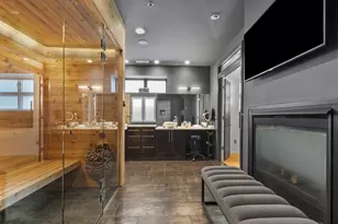 17 W 3rd Ave, Columbus, OH 43201 - Photo 29