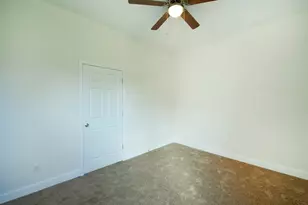 1404 Indianola Ave, Columbus, OH 43201 - Photo 21