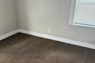 982 E 16th Ave, Columbus, OH 43211 - Photo 7