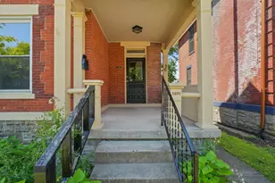 1571 Franklin Ave, Columbus, OH 43205 - Photo 3