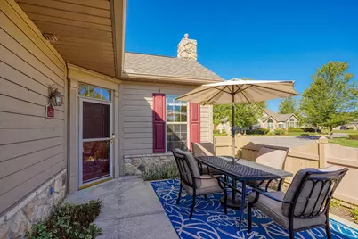 3717 Stoneway Point, Powell, OH 43065 - Photo 5