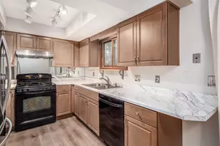 3278 Brookview Way, Columbus, OH 43221 - Photo 11