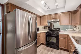 3278 Brookview Way, Columbus, OH 43221 - Photo 13