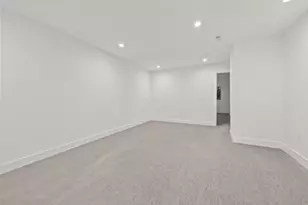 318 Cornelius St, Columbus, OH 43215 - Photo 51