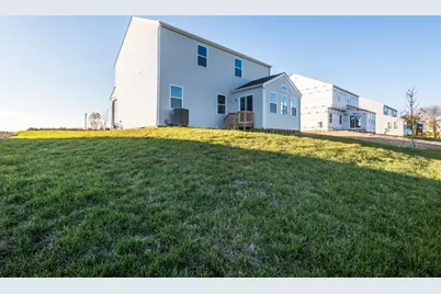 4370 Pummelo Drive, Grove City, OH 43123 - Photo 3