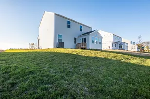 4370 Pummelo Dr, Grove City, OH 43123 - Photo 3