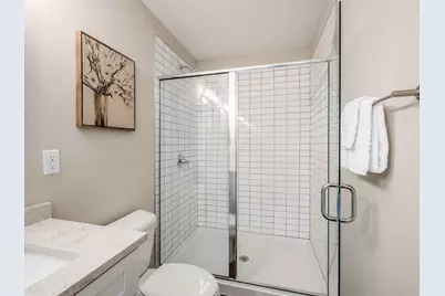 429 Postle Boulevard, Columbus, OH 43228 - Photo 17