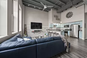 110 N 3rd St, Columbus, OH 43215 - Photo 7