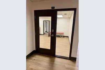 1000 E Broad Street #203, Columbus, OH 43205 - Photo 5