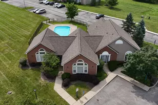 6523 Dorothy's Creek, Canal Winchester, OH 43110 - Photo 3