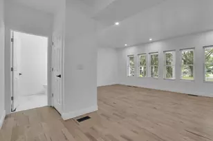 2903 Kilbourne Ave Ave, Columbus, OH 43231 - Photo 27