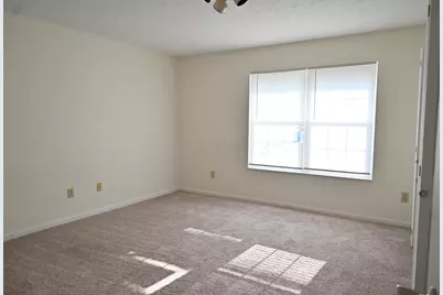1502 Spinnaker Way, Dayton, OH 45458 - Photo 11