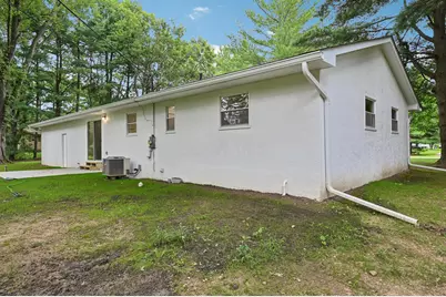 12419 Roesta Lane NW, Baltimore, OH 43105 - Photo 27