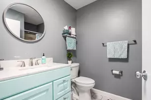 463 E North St, Columbus, OH 43085 - Photo 21