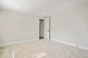 3071 Karl Rd, Columbus, OH 43224 - Photo 17