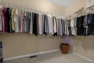 8039 Farm Crossing Cir, Powell, OH 43065 - Photo 37