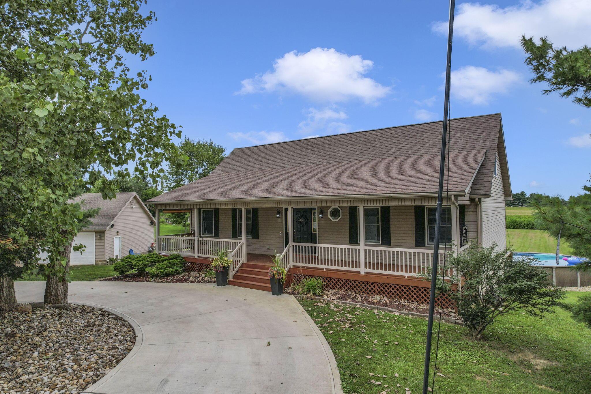 1350 Leonard Rd NW, Baltimore, OH 43105 - MLS 225029136 - Coldwell Banker